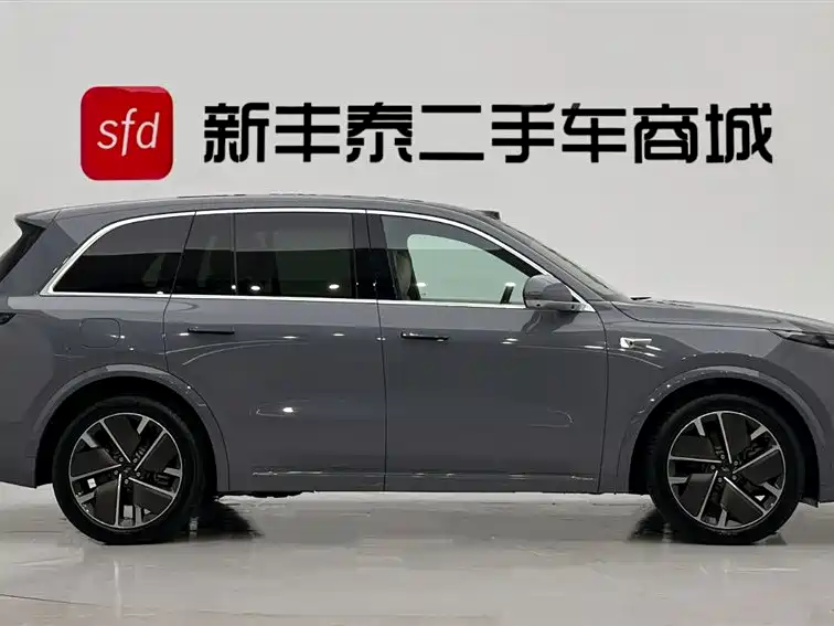 Li Auto Li L8 2025 Ultra Intelligent Upgrade Edition 2025 - thumbnail 3