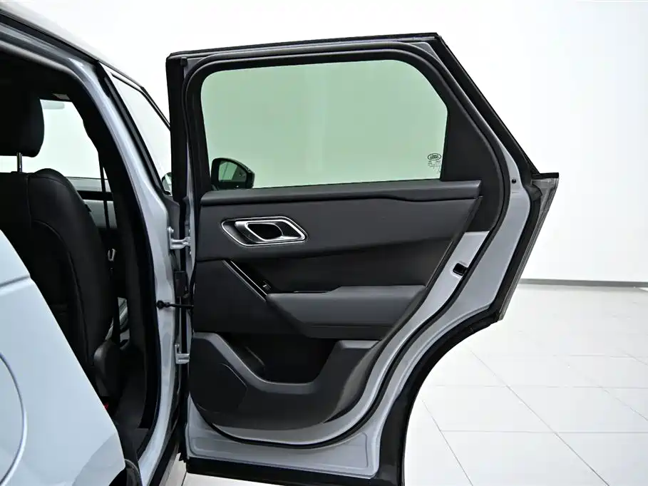 Land Rover Range Rover Sport 2024 Dynamic SE 2023 - thumbnail 21