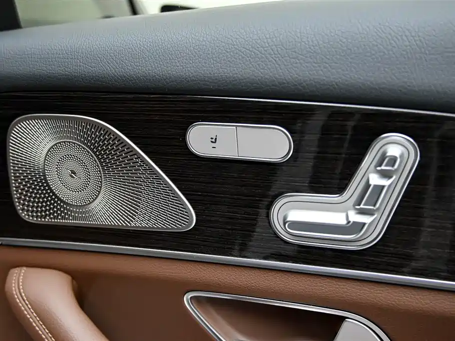 Mercedes-Benz Mercedes-Benz GLE 2025 GLE 350 4MATIC Fashion Edition 2024 - thumbnail 28