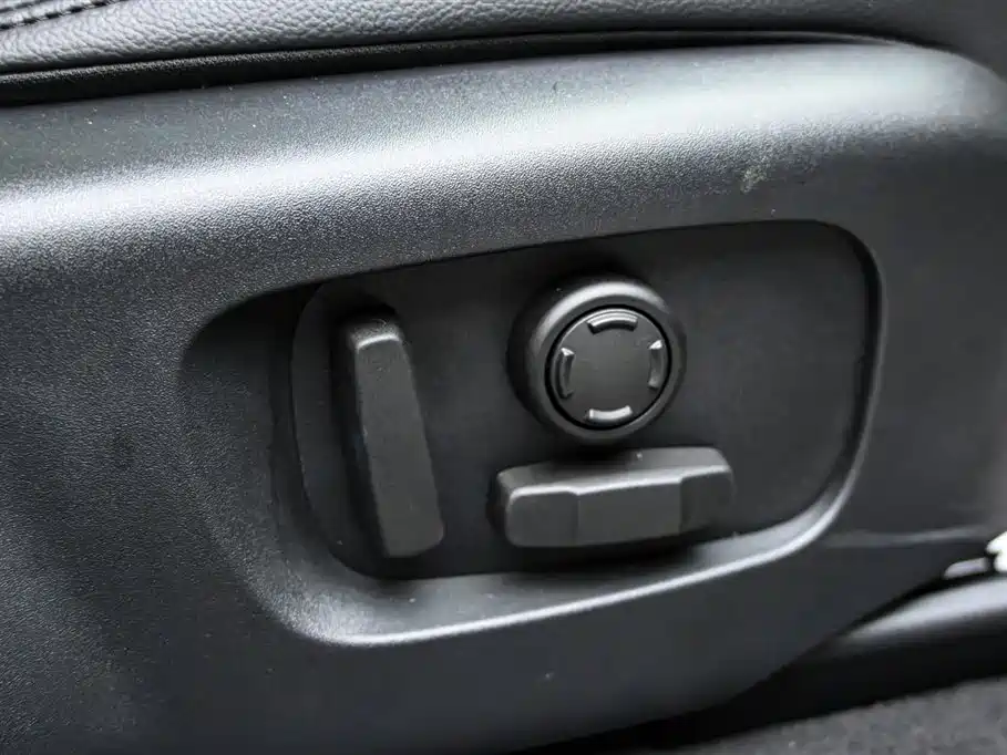 Land Rover Range Rover Sport 2024 Dynamic SE 2023 - thumbnail 25