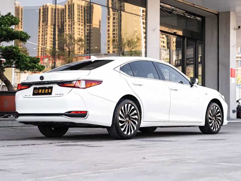 Lexus Lexus ES 2024 200 Special Edition 2024 - thumbnail 3