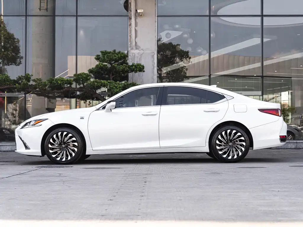 Lexus Lexus ES 2024 200 Special Edition 2024 - thumbnail 4