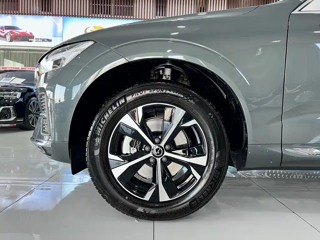 Volvo Volvo XC60 2026 B5 AWD Momentum Luxury Edition 2026 - thumbnail 23
