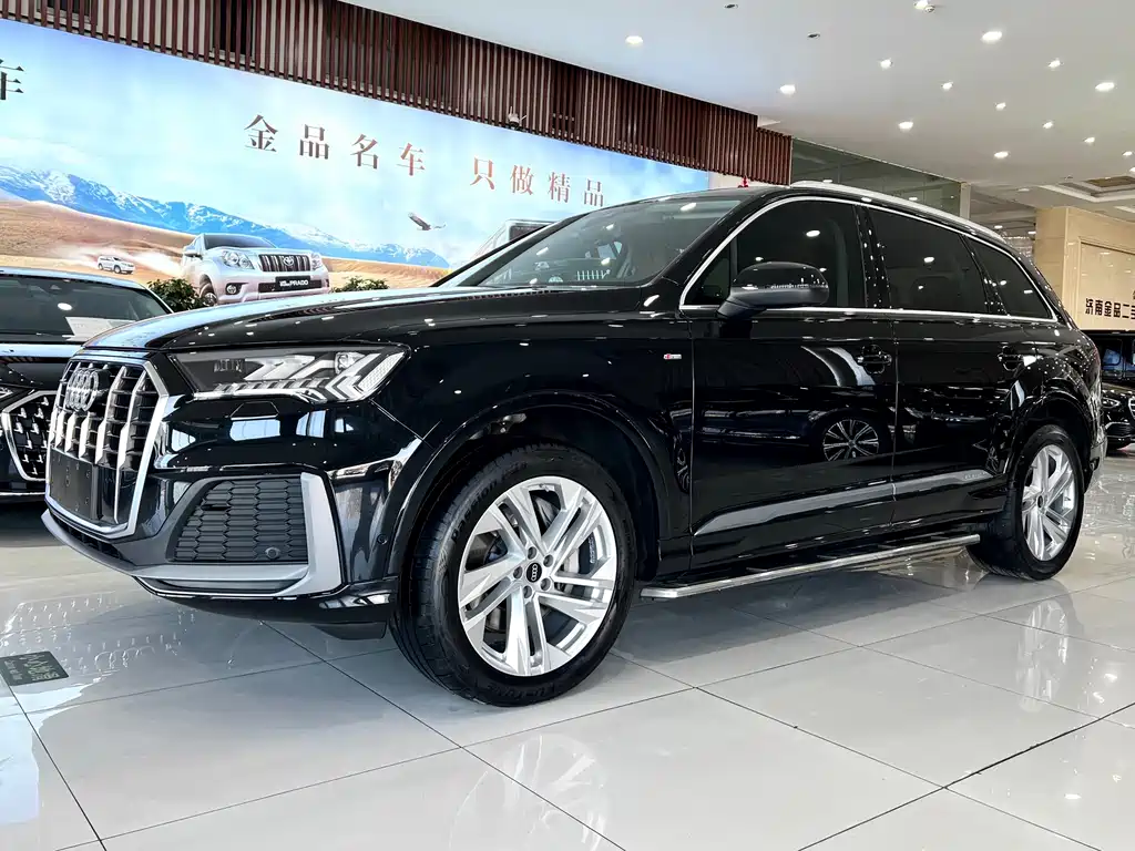 Audi Audi Q7 2023 45 TFSI quattro S line Sport Package 2023 - thumbnail 2