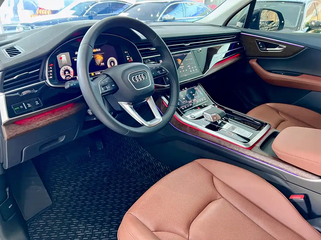 Audi Audi Q7 2023 45 TFSI quattro S line Sport Package 2023 - thumbnail 7