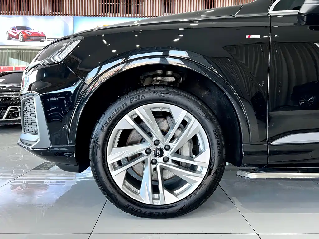 Audi Audi Q7 2023 45 TFSI quattro S line Sport Package 2023 - thumbnail 25