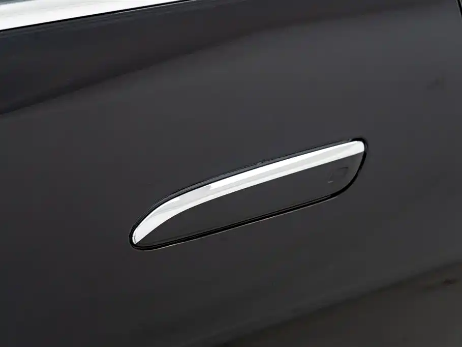 Mercedes-Benz Mercedes-Benz E-Class 2025 Model Year Facelift E 300 L Fashion Edition 2025 - thumbnail 12