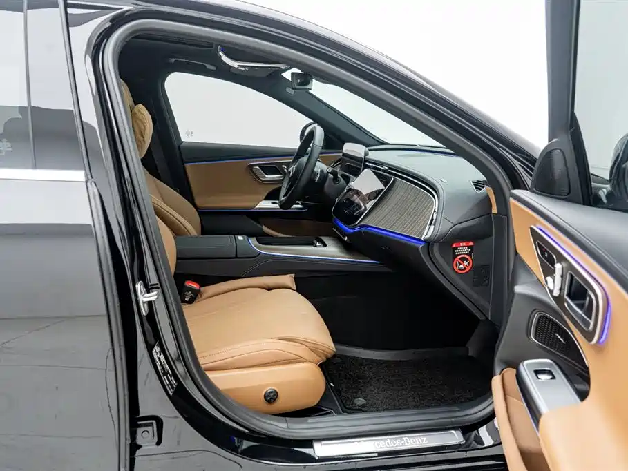Mercedes-Benz Mercedes-Benz E-Class 2025 Model Year Facelift E 300 L Fashion Edition 2025 - thumbnail 28