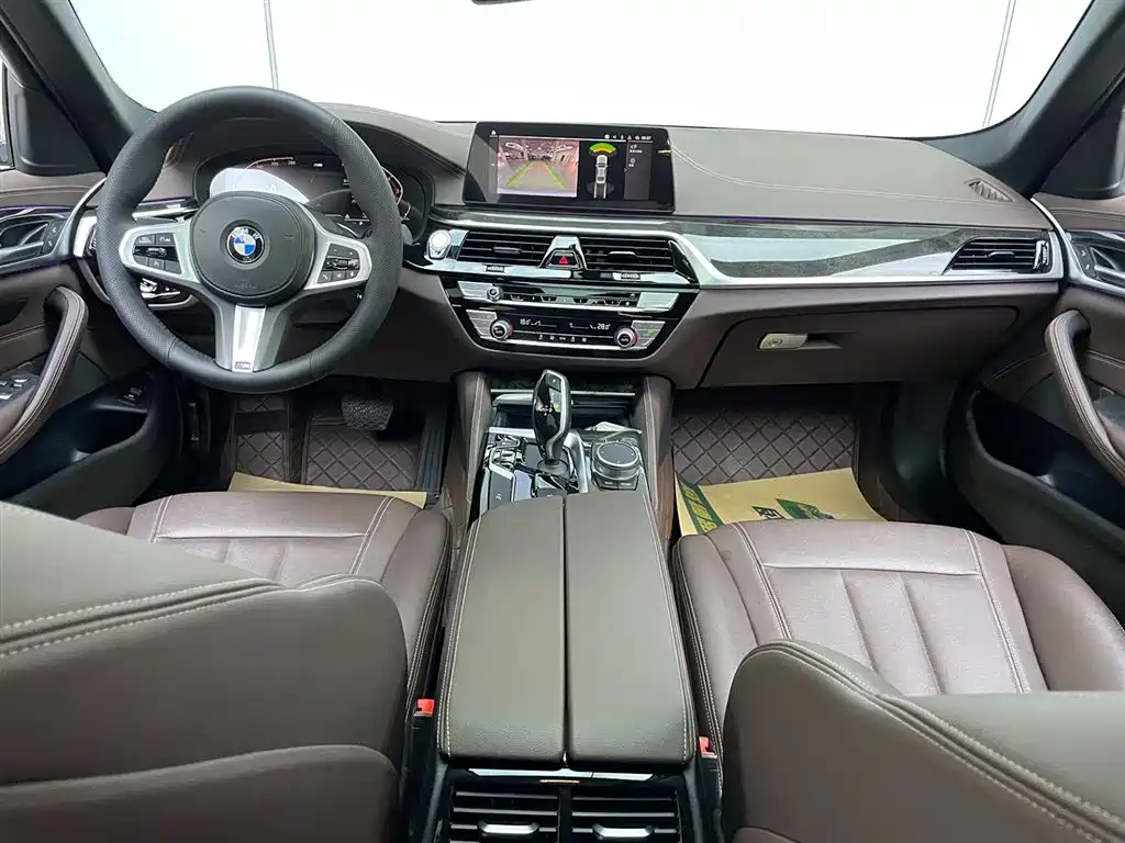 BMW BMW 5 Series 2020 525Li M Sport Package 2020 - thumbnail 24