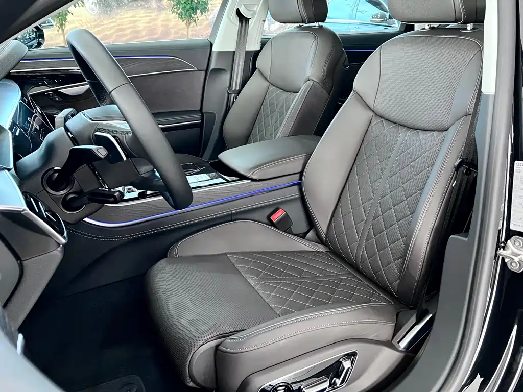 Audi Audi A8 2025 A8L 50 TFSI quattro Premium Selection 2025 - thumbnail 6