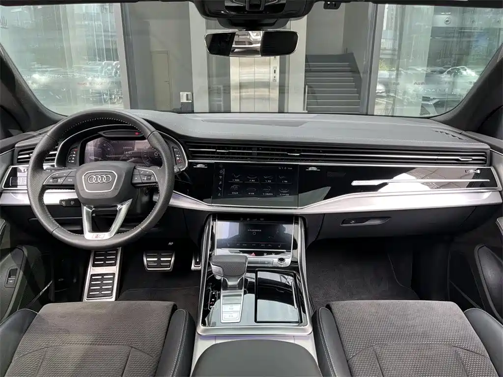 Audi Audi Q8 2019 55 TFSI Premium Dynamic Model 2020 - thumbnail 6