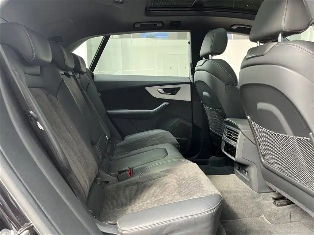 Audi Audi Q8 2019 55 TFSI Premium Dynamic Model 2020 - thumbnail 7