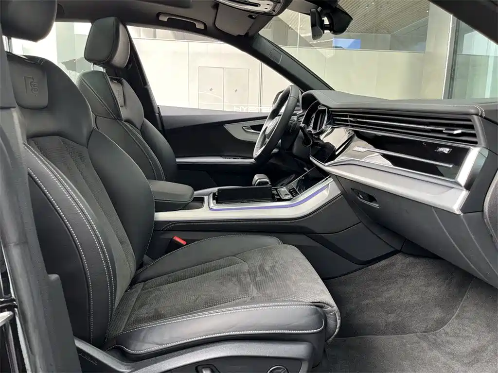 Audi Audi Q8 2019 55 TFSI Premium Dynamic Model 2020 - thumbnail 10