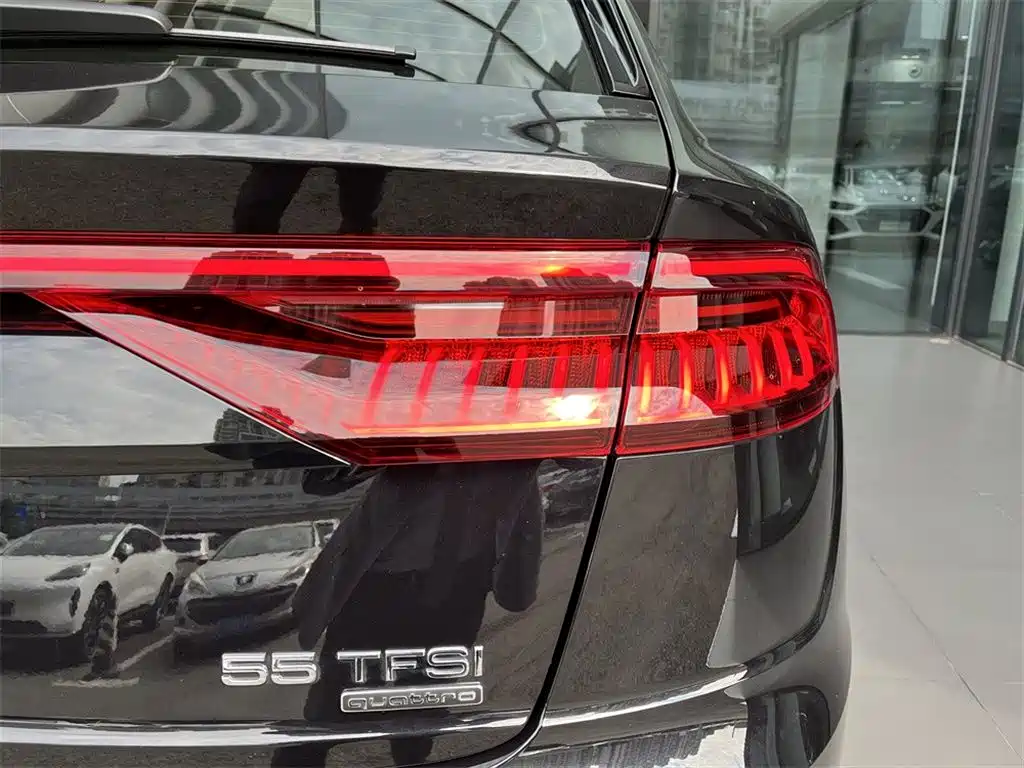 Audi Audi Q8 2019 55 TFSI Premium Dynamic Model 2020 - thumbnail 14