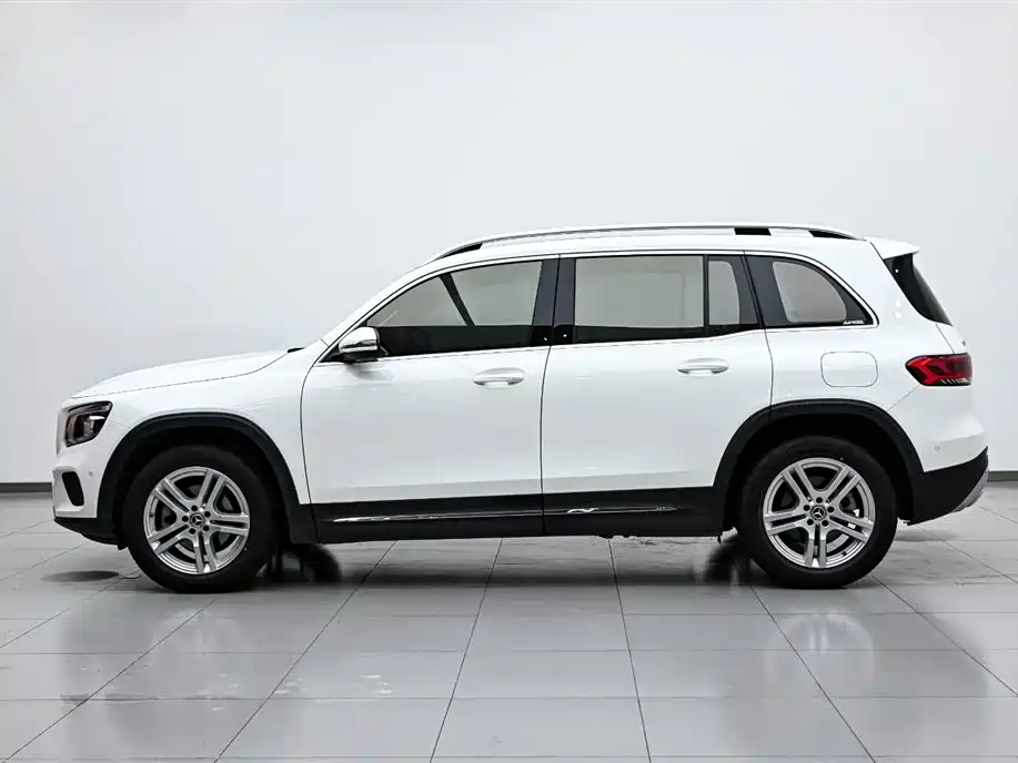 Mercedes-Benz Mercedes-Benz GLB 2022 Facelift GLB 200 Style 2022 - thumbnail 5