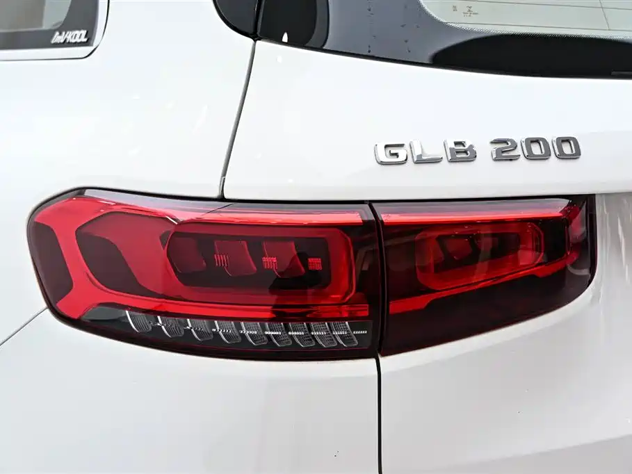 Mercedes-Benz Mercedes-Benz GLB 2022 Facelift GLB 200 Style 2022 - thumbnail 9