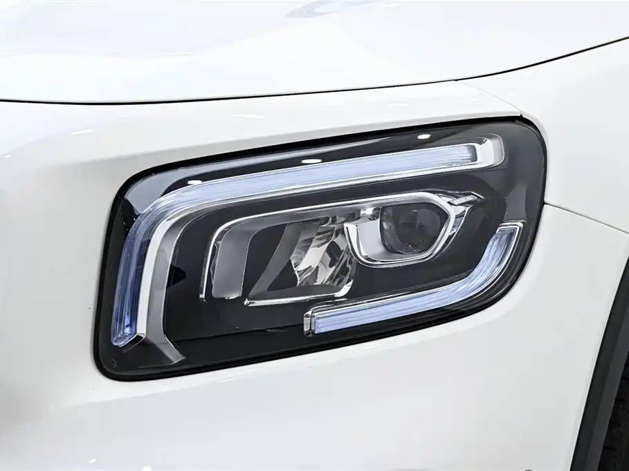 Mercedes-Benz Mercedes-Benz GLB 2022 Facelift GLB 200 Style 2022 - thumbnail 10