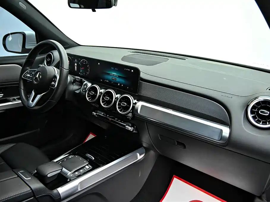 Mercedes-Benz Mercedes-Benz GLB 2022 Facelift GLB 200 Style 2022 - thumbnail 14