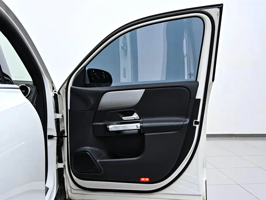 Mercedes-Benz Mercedes-Benz GLB 2022 Facelift GLB 200 Style 2022 - thumbnail 20