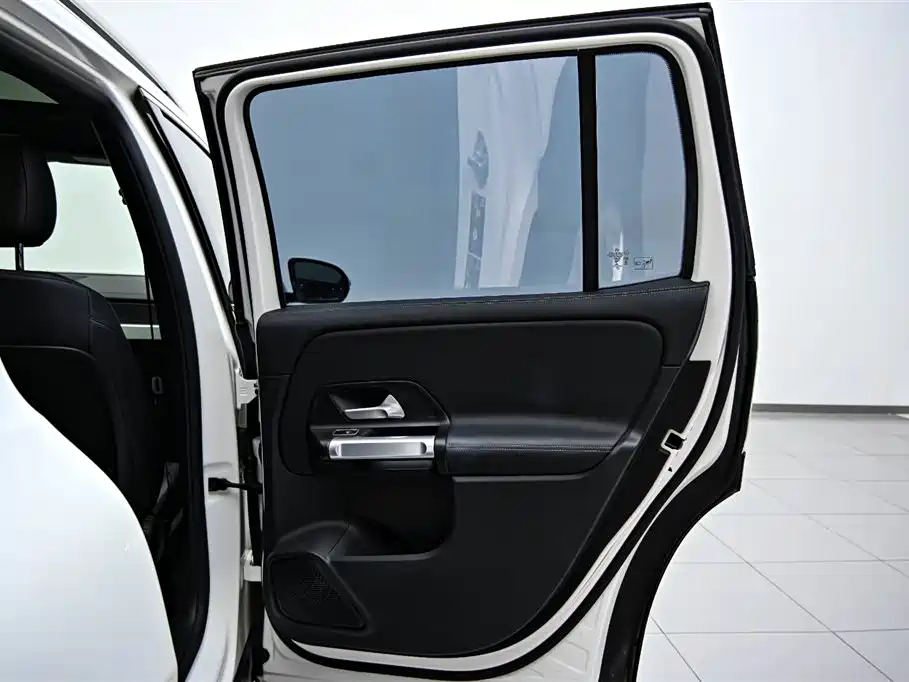 Mercedes-Benz Mercedes-Benz GLB 2022 Facelift GLB 200 Style 2022 - thumbnail 21
