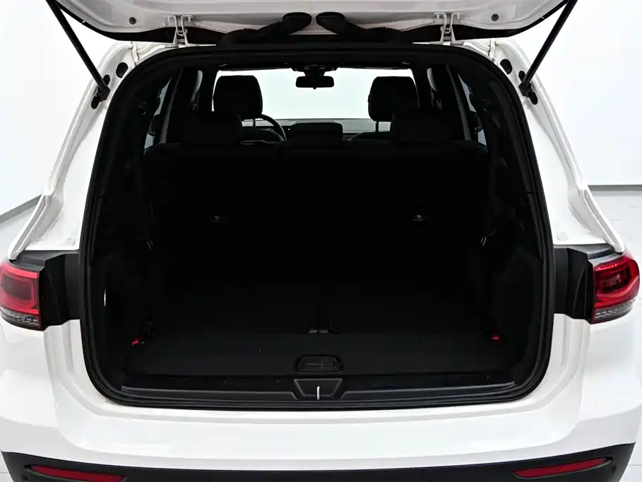 Mercedes-Benz Mercedes-Benz GLB 2022 Facelift GLB 200 Style 2022 - thumbnail 30