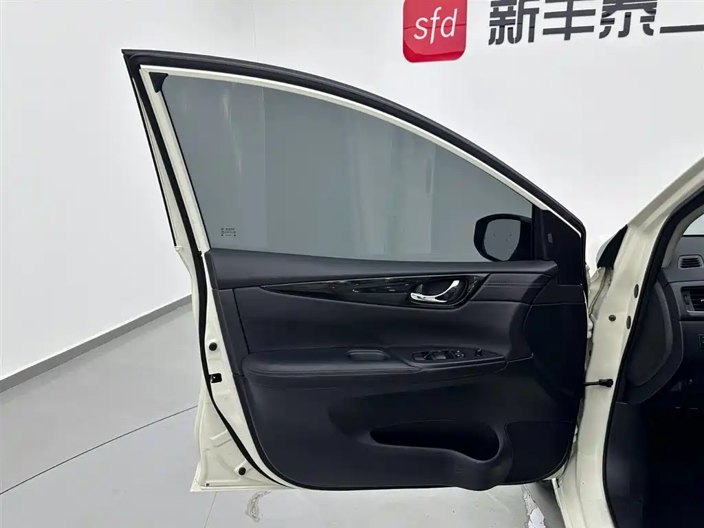 Nissan Nissan TIIDA 2021 1.6L CVT Intelligent Edition 2021 - thumbnail 8