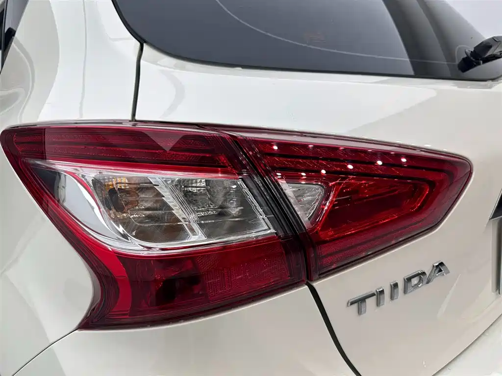 Nissan Nissan TIIDA 2021 1.6L CVT Intelligent Edition 2021 - thumbnail 28