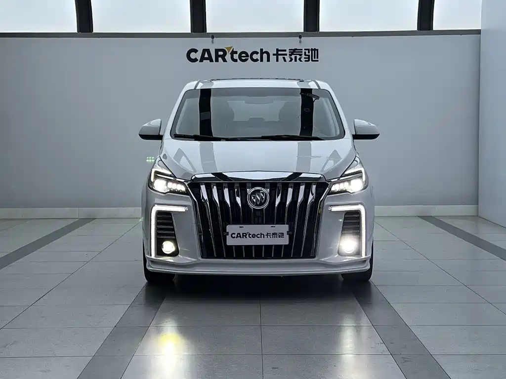 Buick Buick GL8 2022 Avenir Edition 7-seater 2022 - thumbnail 3