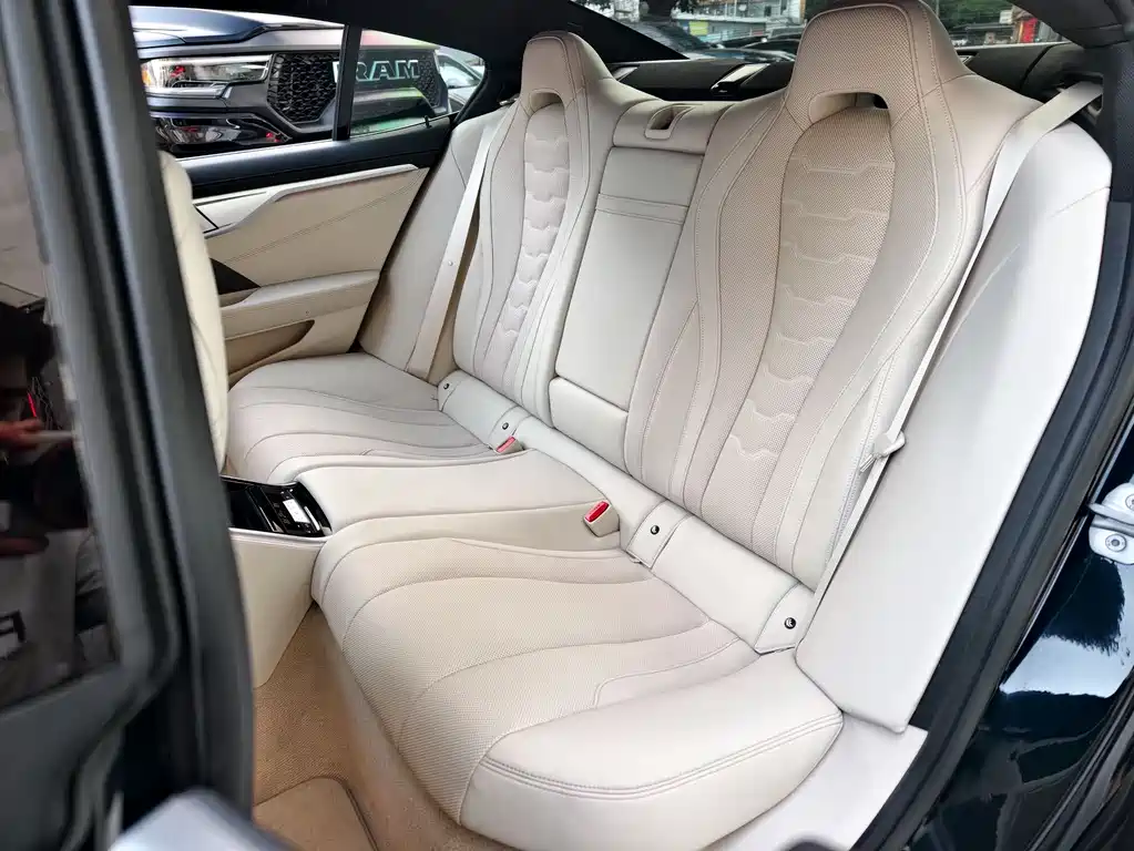 BMW BMW 8 Series 2022 840i Four-Door Coupe M Sport Package 2025 - thumbnail 10