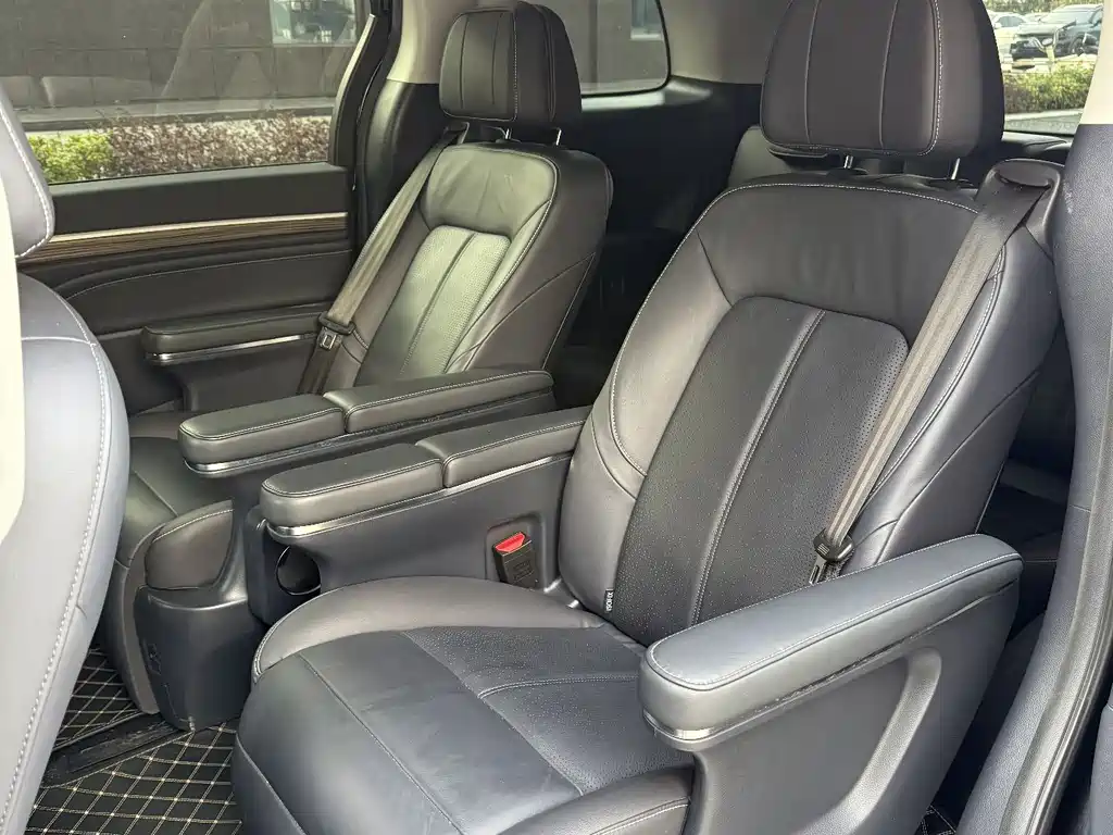 GAC Trumpchi GAC Trumpchi M8 2021 Edition Leader Series 390T Supreme Version 2021 - thumbnail 7