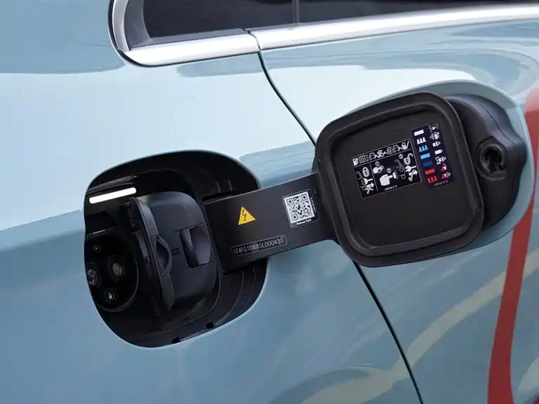 Mercedes-Benz Mercedes-Benz CLA New Energy 2025 Model 300L Ultra-Long Range Intelligent Edition 2025 - thumbnail 23