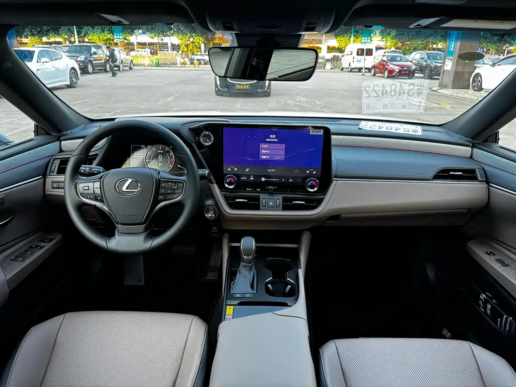 Lexus Lexus ES 2025 200 Premium Edition 2026 - thumbnail 5