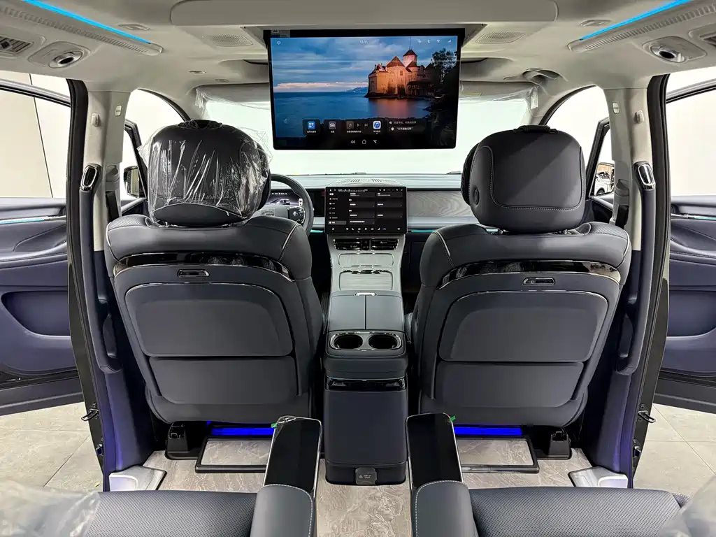 GAC Trumpchi GAC Trumpchi M8 2025 Qiankun Series Max Luxury Cabin 2025 - thumbnail 21