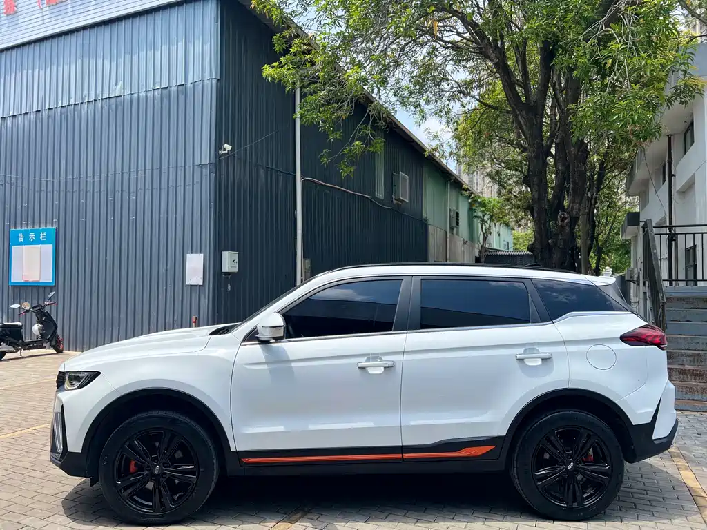 Geely Auto Geely Boyue 2022 Boyue X 1.8TD DCT Zhi Zun Edition 2021 - thumbnail 4