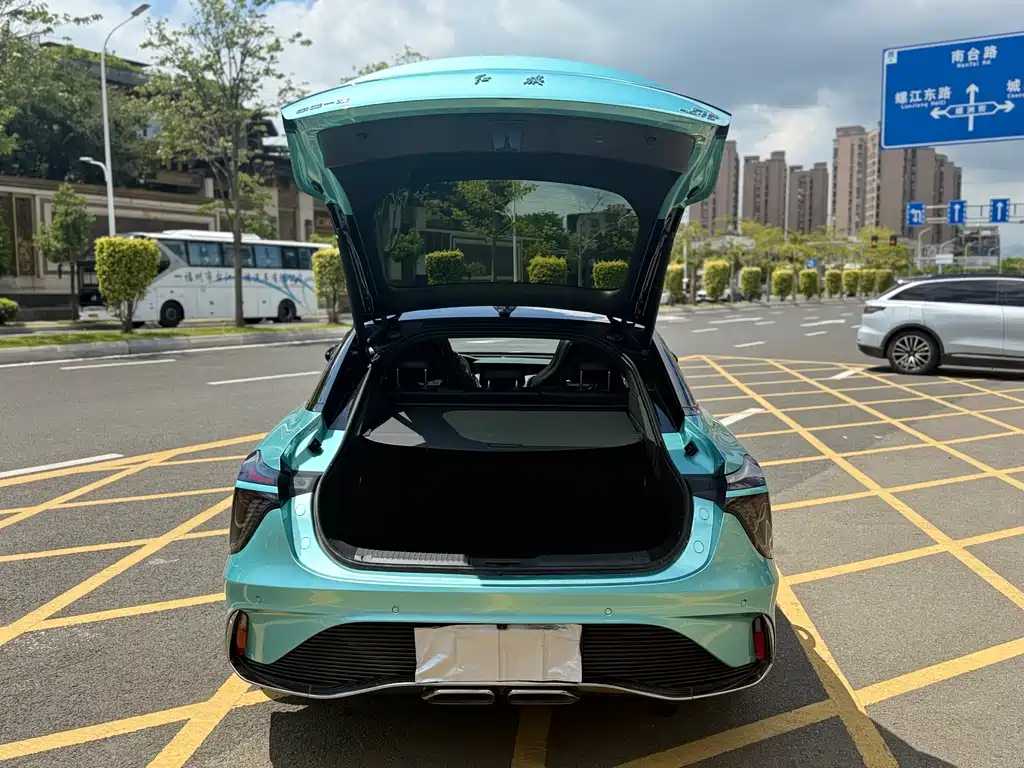 Hongqi Hongqi H6 2023 2.0T Zhi Shang Edition 2023 - thumbnail 14