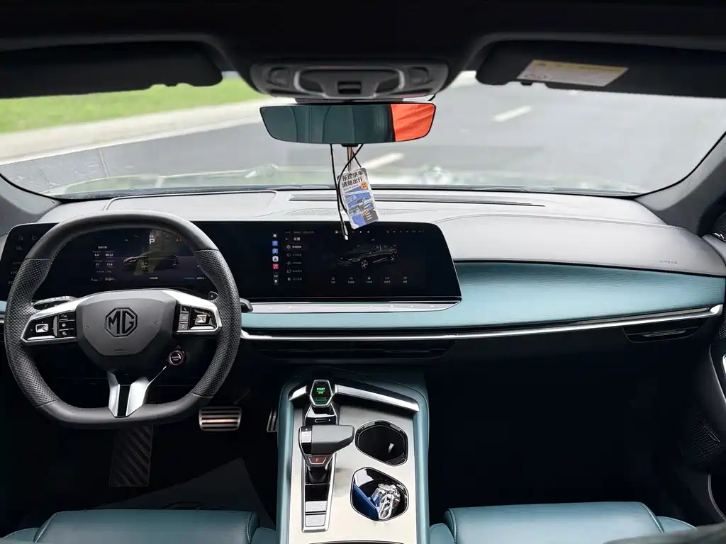 MG MG7 2023 2.0T Automatic Luxury Edition 2023 - thumbnail 7