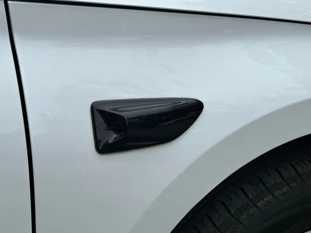 BYD BYD Qin L 2025 DM-i Intelligent Driving Edition 120KM Extended Range Model 2025 - thumbnail 6