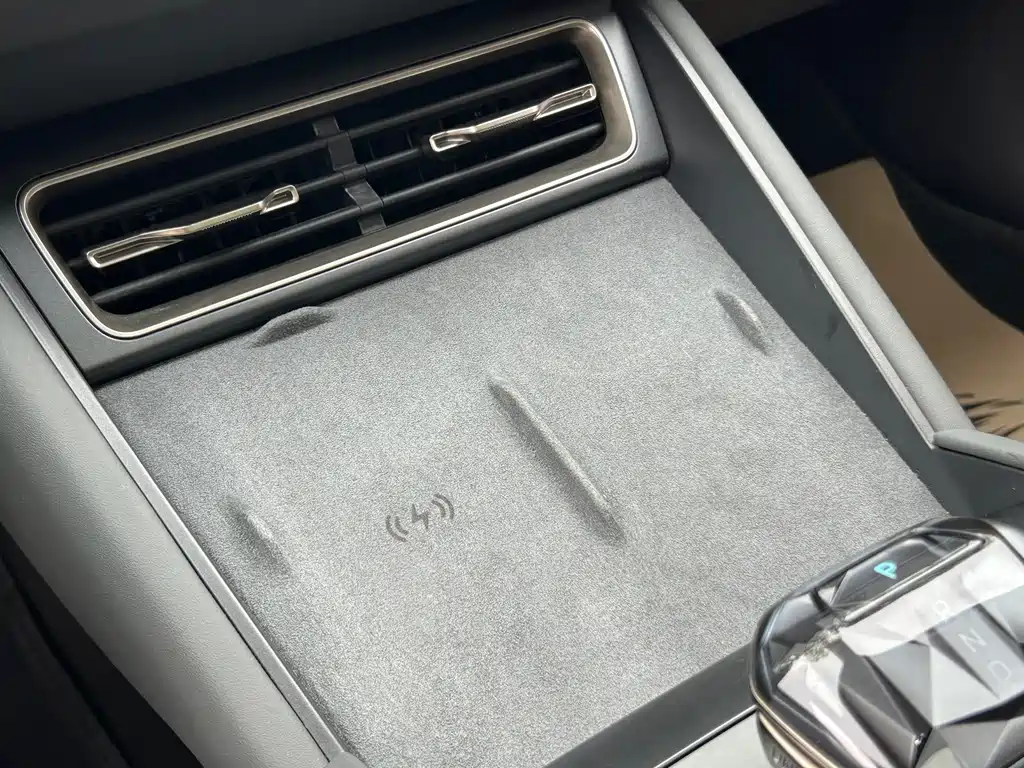 BYD BYD Qin L 2025 DM-i Intelligent Driving Edition 120KM Extended Range Model 2025 - thumbnail 13