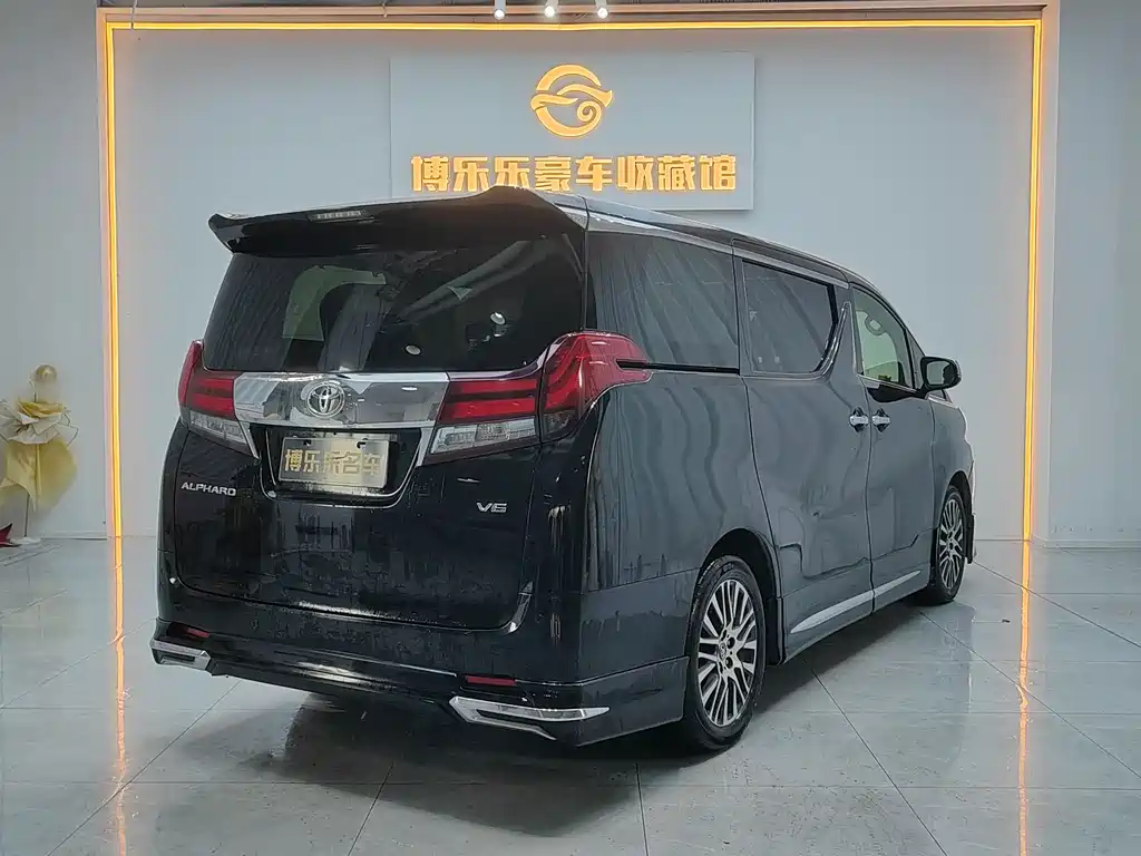 Toyota Alphard 2018 3.5L Luxury Edition 2018 - thumbnail 18