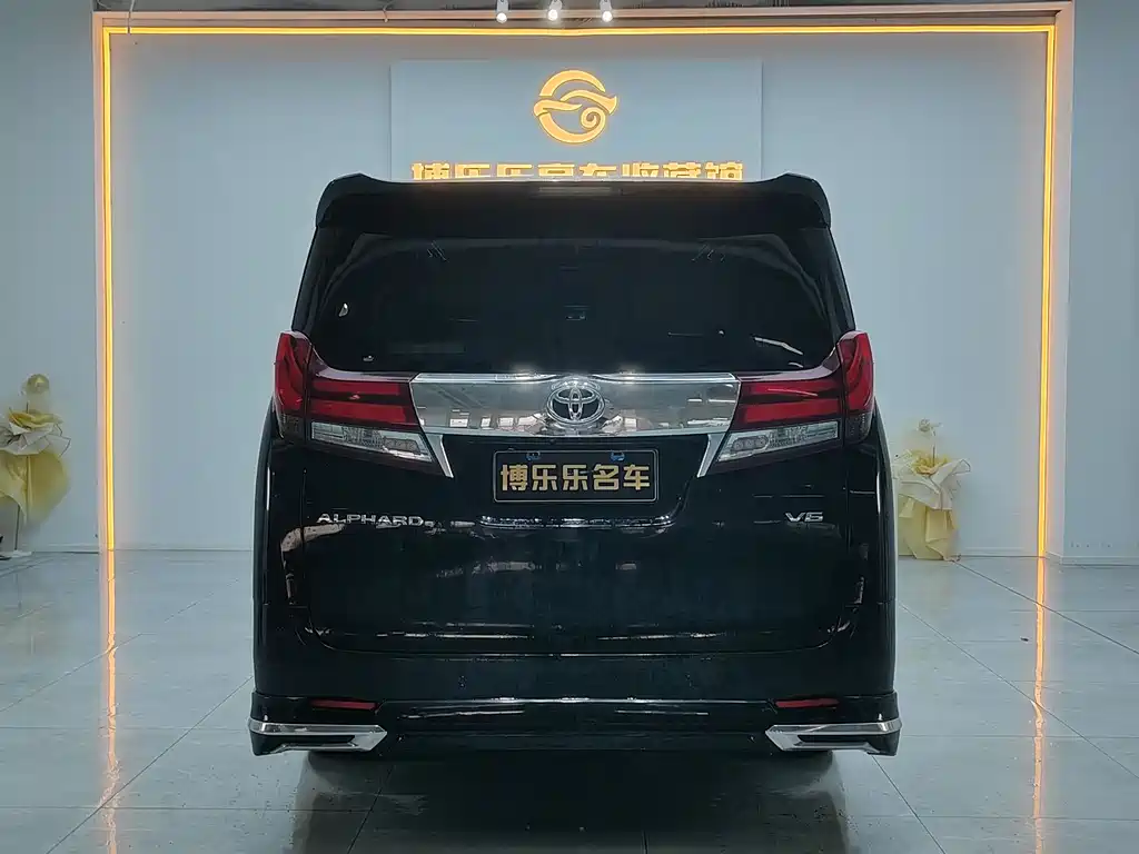 Toyota Alphard 2018 3.5L Luxury Edition 2018 - thumbnail 19