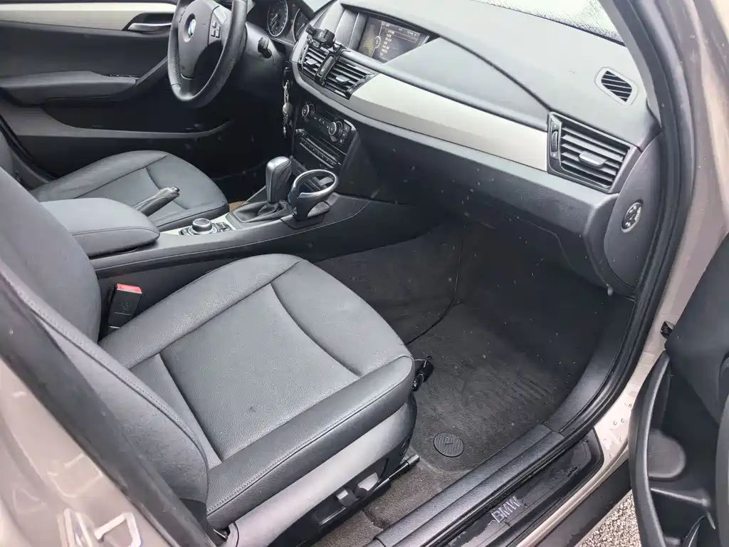 BMW BMW X1 (Imported) 2012 sDrive18i Luxury Edition 2013 - thumbnail 22