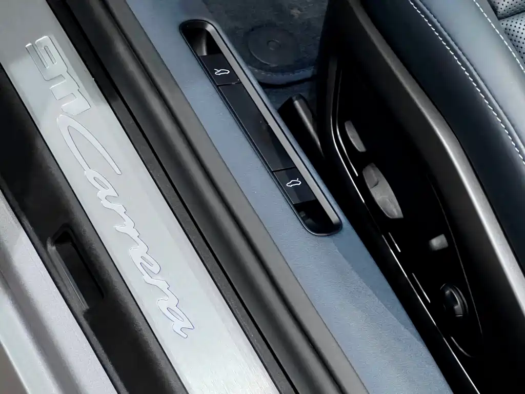 Porsche Porsche 911 2022 Carrera Cabriolet 3.0T 2022 - thumbnail 16