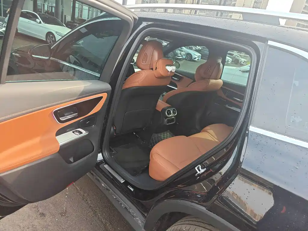 Mercedes-Benz Mercedes-Benz GLC 2026 GLC 260 L 4MATIC Dynamic Model 2025 - thumbnail 7