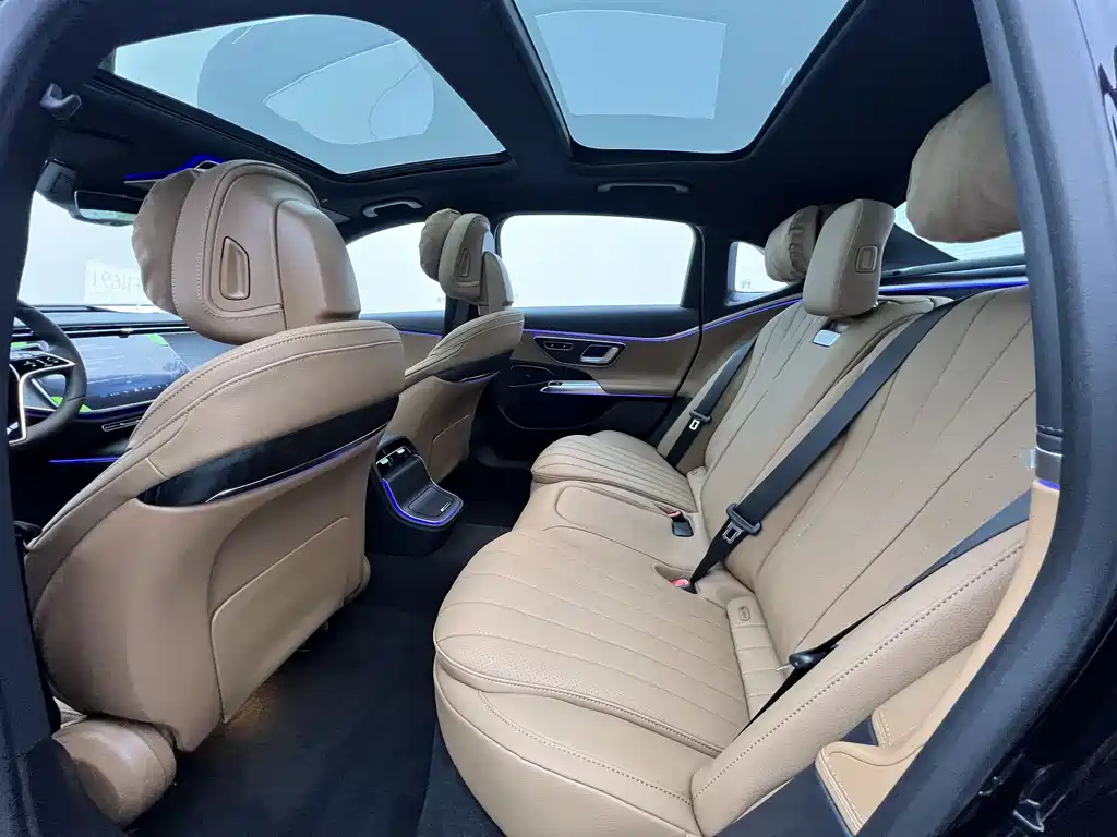 Mercedes-Benz Mercedes-Benz E-Class 2026 E 260 L Classic Edition 2026 - thumbnail 11
