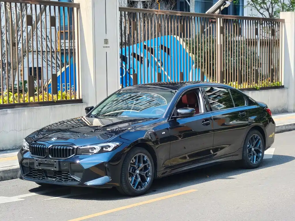 BMW BMW 3 Series 2025 Model 330Li M Sport Shadow Night Package 2025