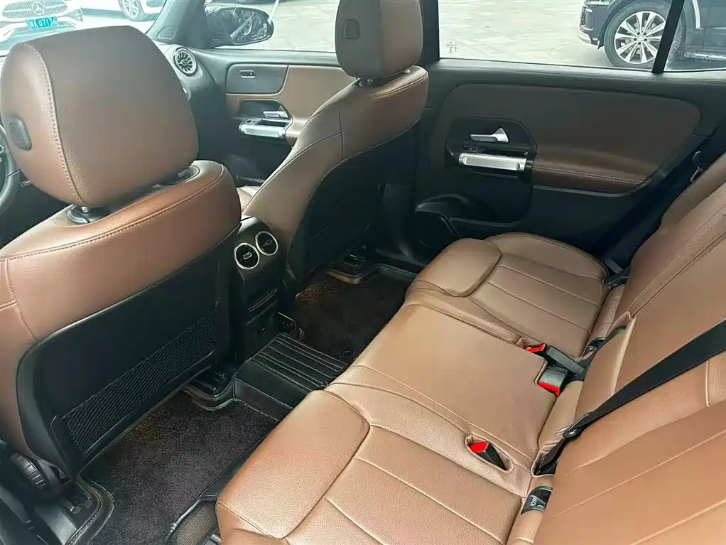 Mercedes-Benz Mercedes-Benz GLB 2022 GLB 220 Style 2022 - thumbnail 17