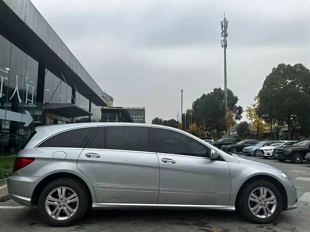 Mercedes-Benz Mercedes-Benz R-Class 2007 R 350 L 4MATIC 2010 - thumbnail 5