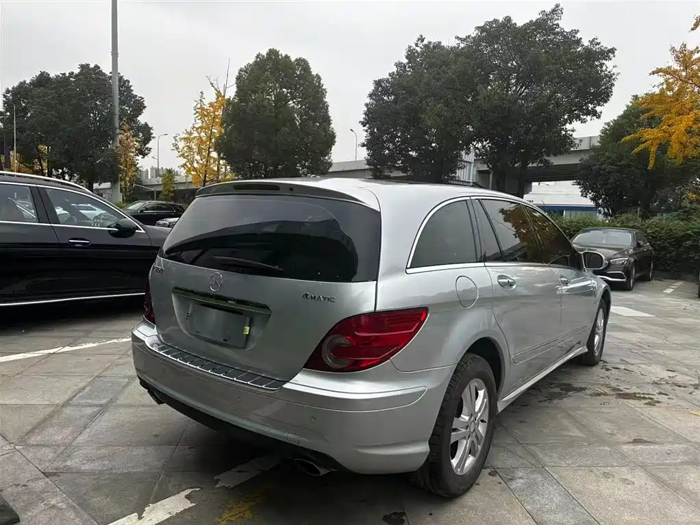 Mercedes-Benz Mercedes-Benz R-Class 2007 R 350 L 4MATIC 2010 - thumbnail 8