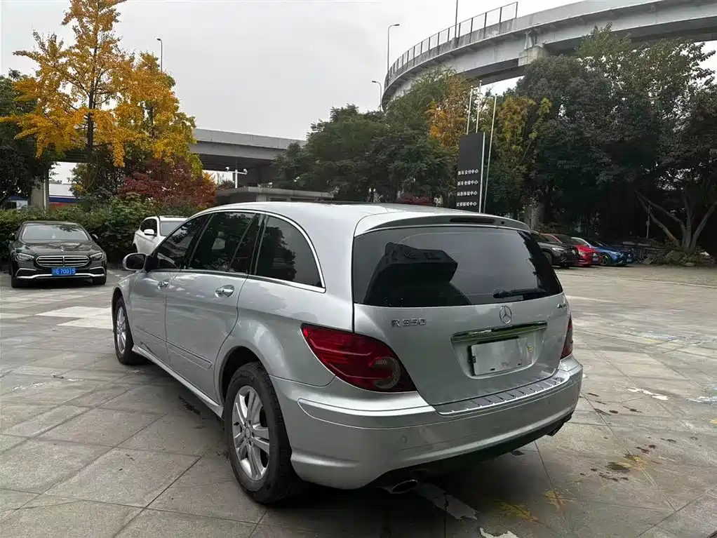 Mercedes-Benz Mercedes-Benz R-Class 2007 R 350 L 4MATIC 2010 - thumbnail 9