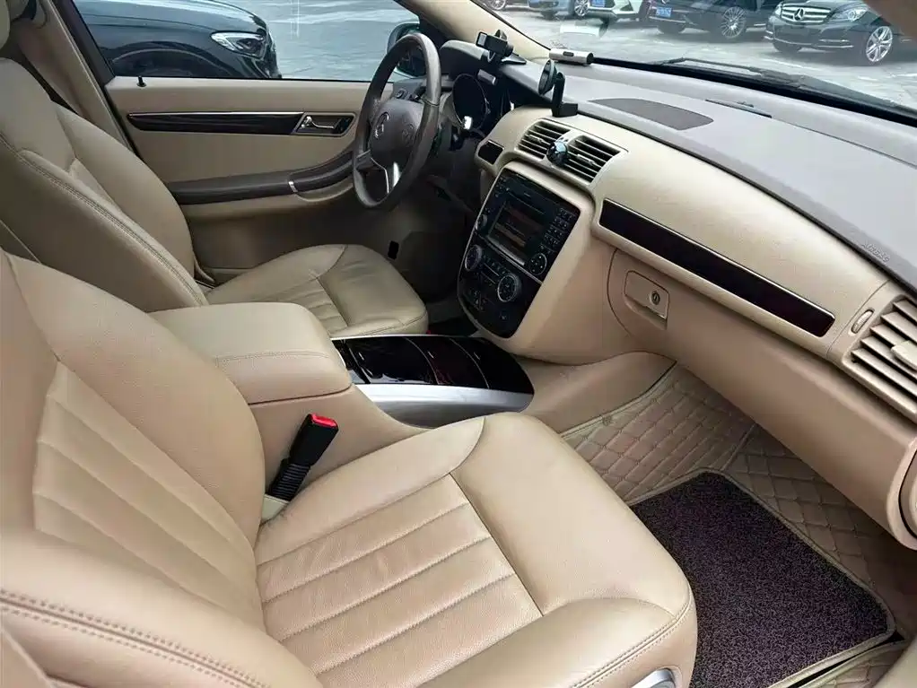 Mercedes-Benz Mercedes-Benz R-Class 2007 R 350 L 4MATIC 2010 - thumbnail 13